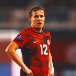 Christine Sinclair says friends, family convinced her to play out year with Canada