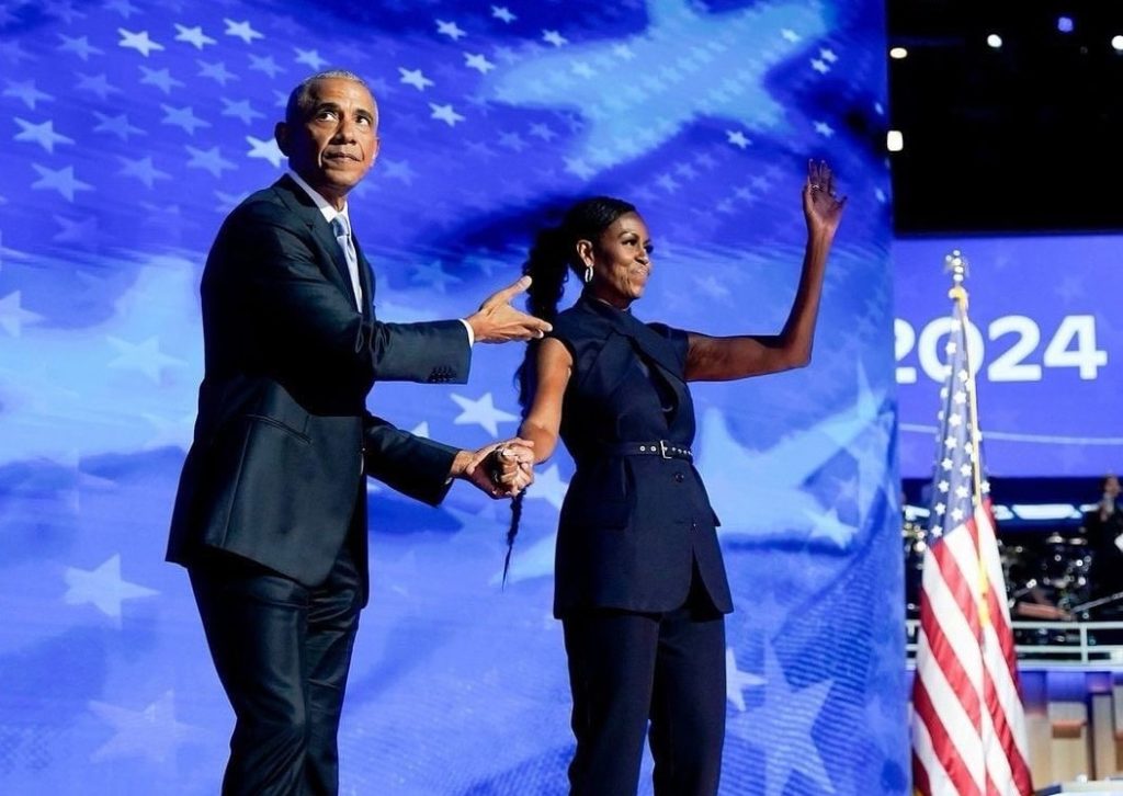 Michelle Obama Wears Navy Monse Power Suit to Speak at the 2024 Democratic National Convention – Fashion Bomb Daily